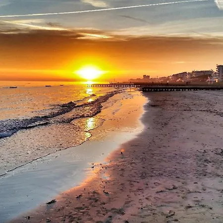 דירה Gigi House -appartamento Piazza Mazzini- 200m Dal Mare