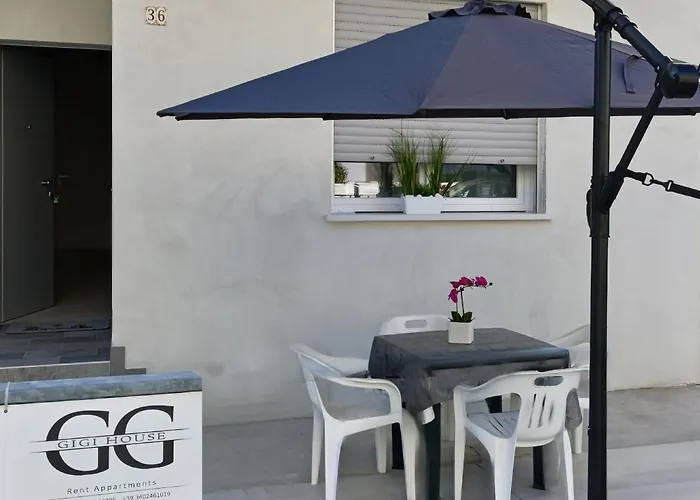 Gigi House -appartamento Piazza Mazzini- 200m Dal Mare *