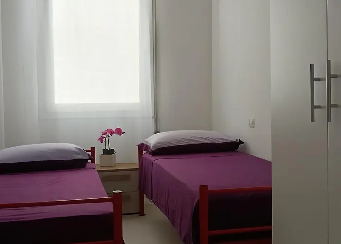 Gigi House -appartamento Piazza Mazzini- 200m Dal Mare Apartment